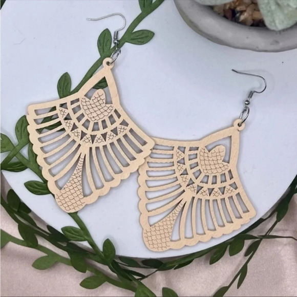 Boho Wooden Statement Earrings | Lightweight Carved Dangle Jewelry - Picture 1 of 3